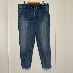 Hollister Paper Bag Ultra High Rise Mom Jeans